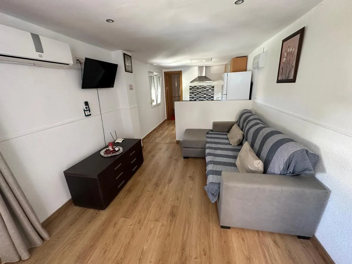 Dream Villa With Heated Swimming Pool, Jacuzzi, Waterfall, Heating Is Extra Benalmádena