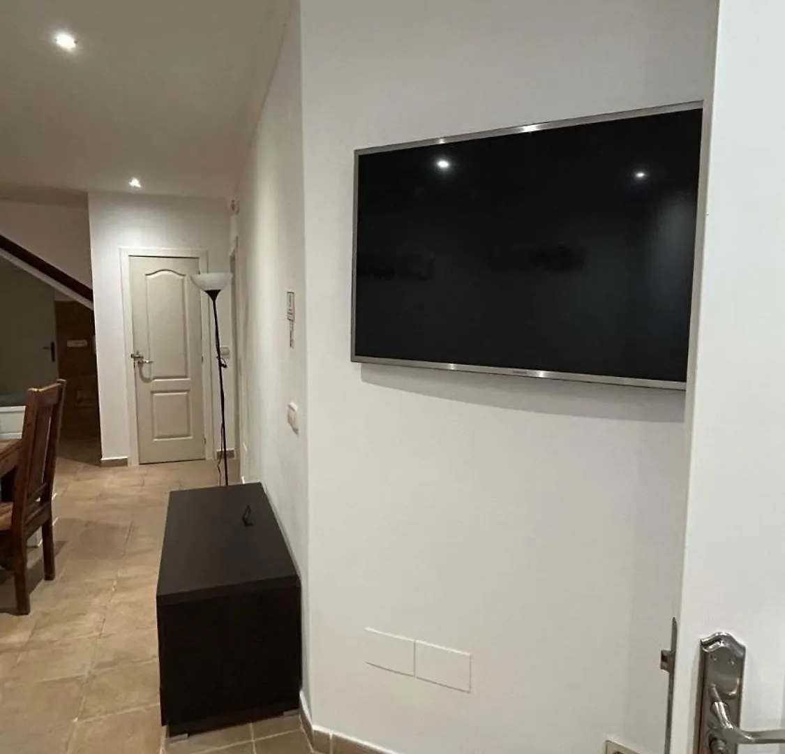 Dream Villa With Heated Swimming Pool, Jacuzzi, Waterfall, Heating Is Extra Benalmádena Spanje